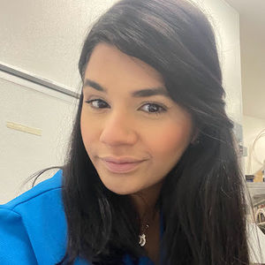 Meet your Posher, Andreina